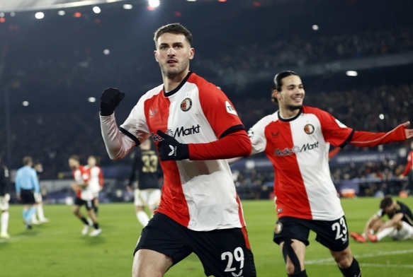 Milan, Santiago Gimenez’i kadrosuna kattı