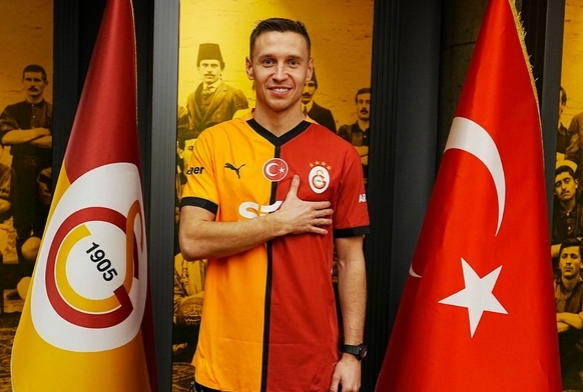 Galatasaray'ın 3. Polonyalı futbolcusu!