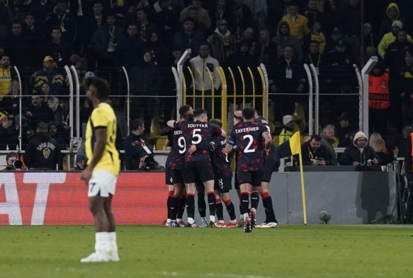 Fenerbahe turu Glasgow'a brakt