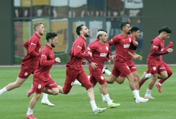 Galatasaray, Beikta derbisi hazrlklarn srdrd