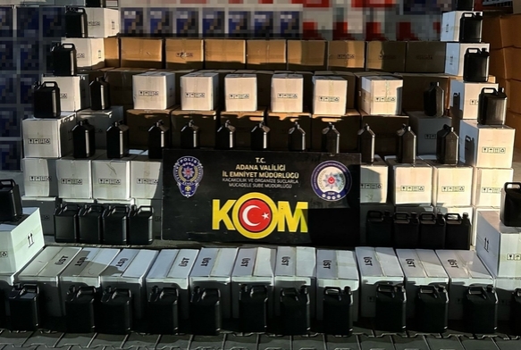 Karnavalda satlacak tonlarca sahte iki ele geirildi