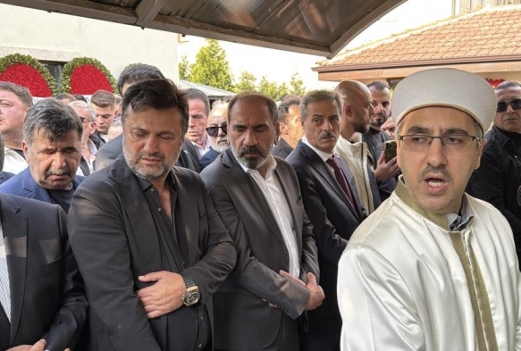 Blent Uygun'un kz son yolculuuna uurland