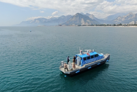 1850 kilogram deniz p topland
