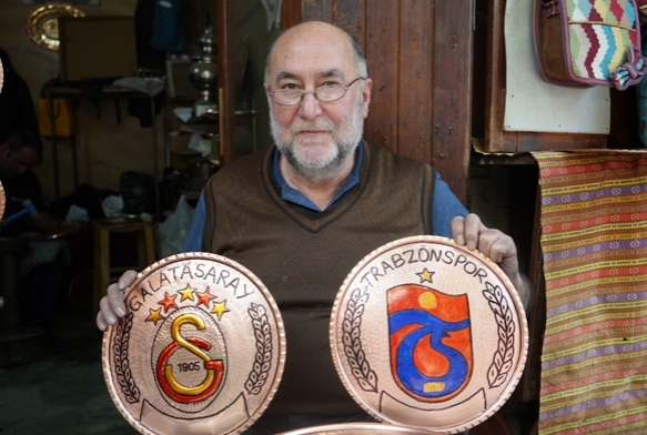 Logolar ilmek ilmek bakra ileniyor!