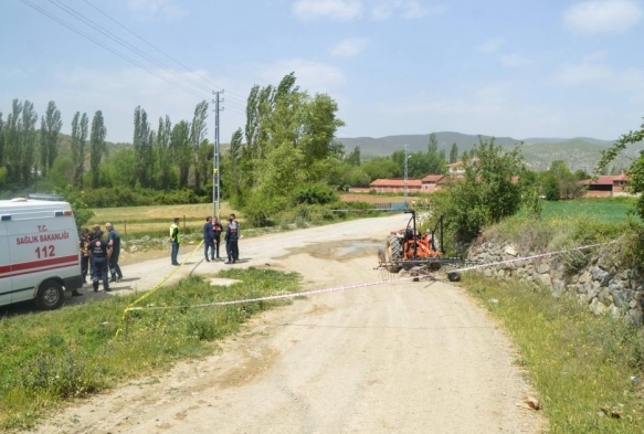 Husumetli olduu kar-kocay ldren zanl gzaltna alnd