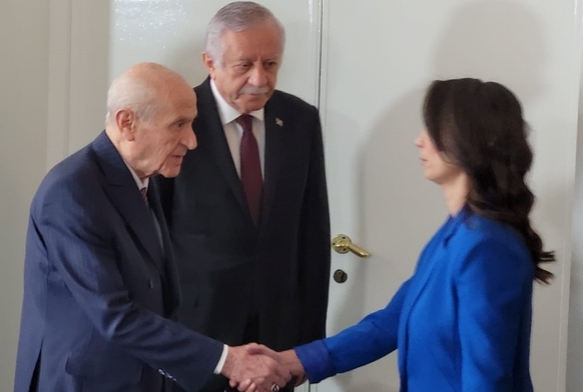 Bahçeli, DEM Parti heyeti ile görüştü