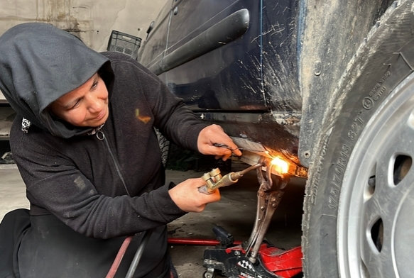 40 yllk einin da gibi arkasnda durdu