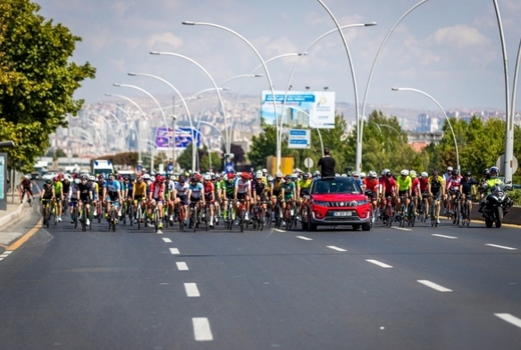 Bakentte pedallar drdnc kez dnecek