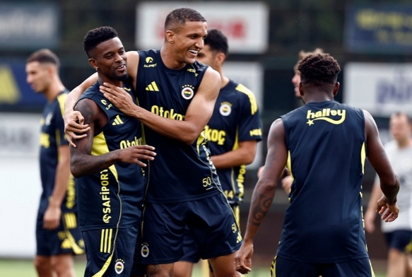 Fenerbahçe, Feyenoord maçı hazırlıklarını sürdürdü