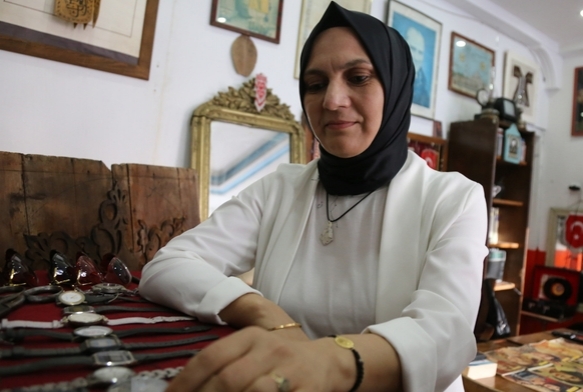 Einden bulaan merak kadn giriimciyi antikac yapt