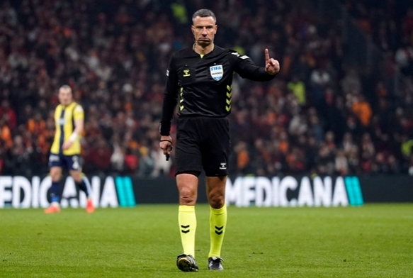 Benfica - Fenerbahçe maçını Vincic yönetecek