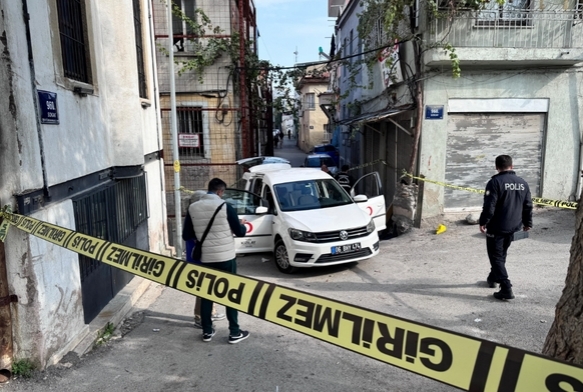 Yemek datrken vuruldu!