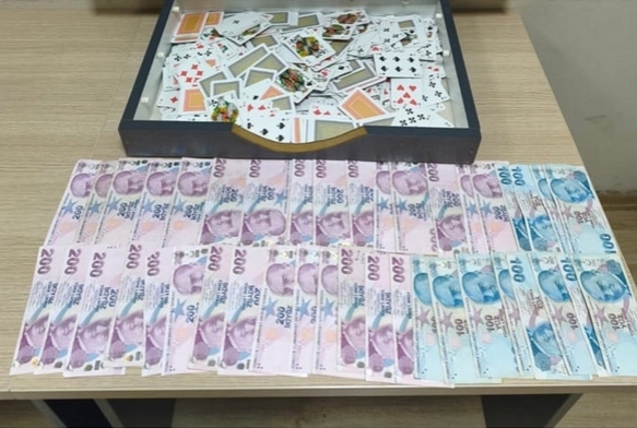 Kumar baskn: 10 kiiye ceza yad