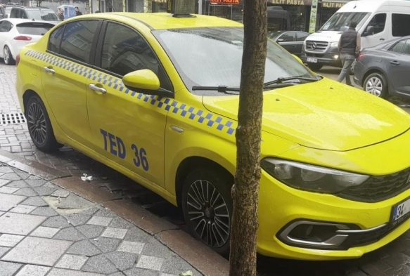 Zeytinburnunda taksici baklanarak ldrld